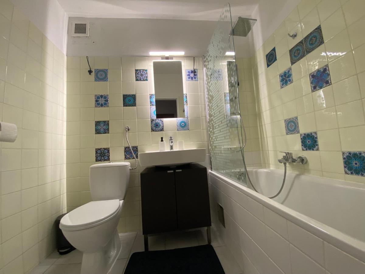 Viеnna City 6 Apartment Wina Bagian luar foto