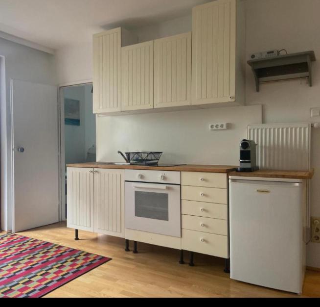Viеnna City 6 Apartment Wina Bagian luar foto
